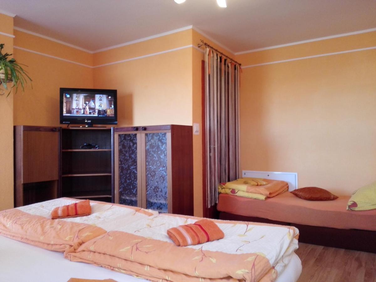 Apartman Slnecnica โปปรัด ภายนอก รูปภาพ